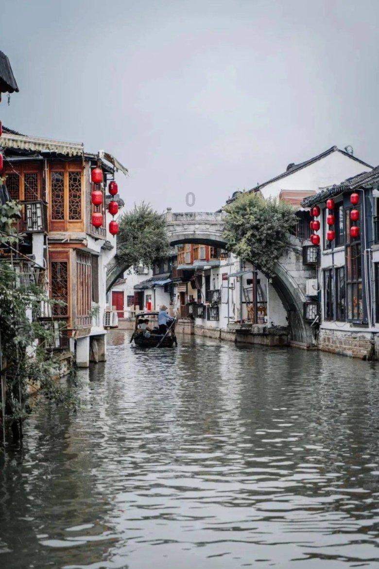 机智问答网页——解答疑惑,快速高效,Jim+isgoing+to+the+bookstore的特殊疑问句?专业解答